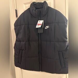 Nike Black Puffer Vest womens large